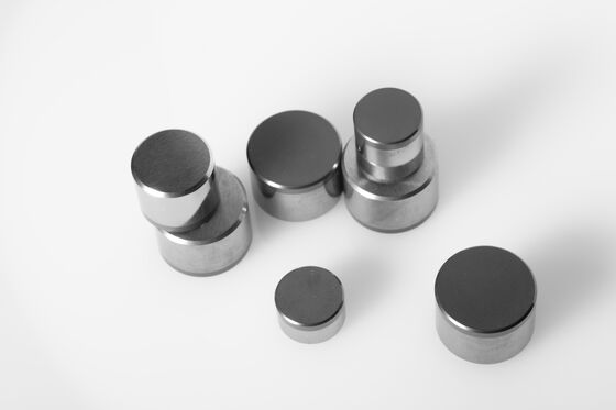 19.05mm 15.88mm PDC Cutter Diamond Compact with High Wear Resistance for Water Wells and Oil Drilling